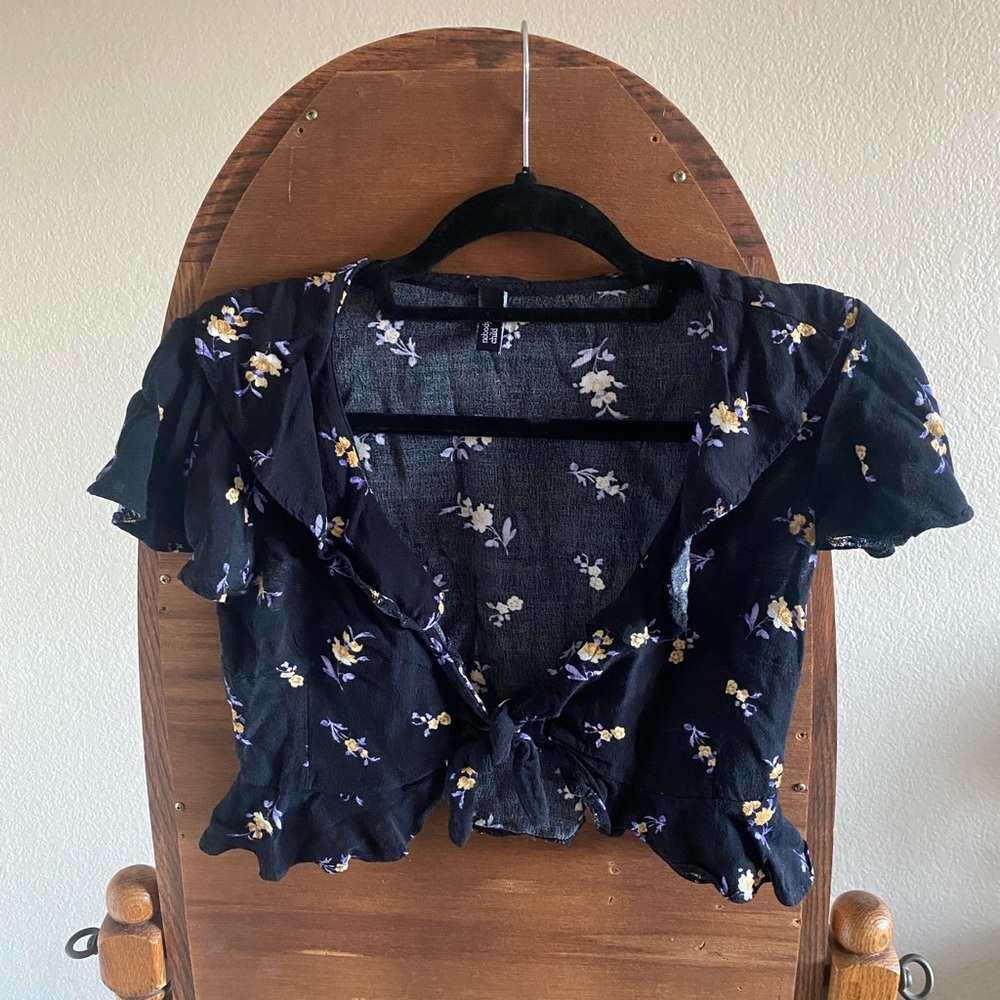 Floral Black Crop Top